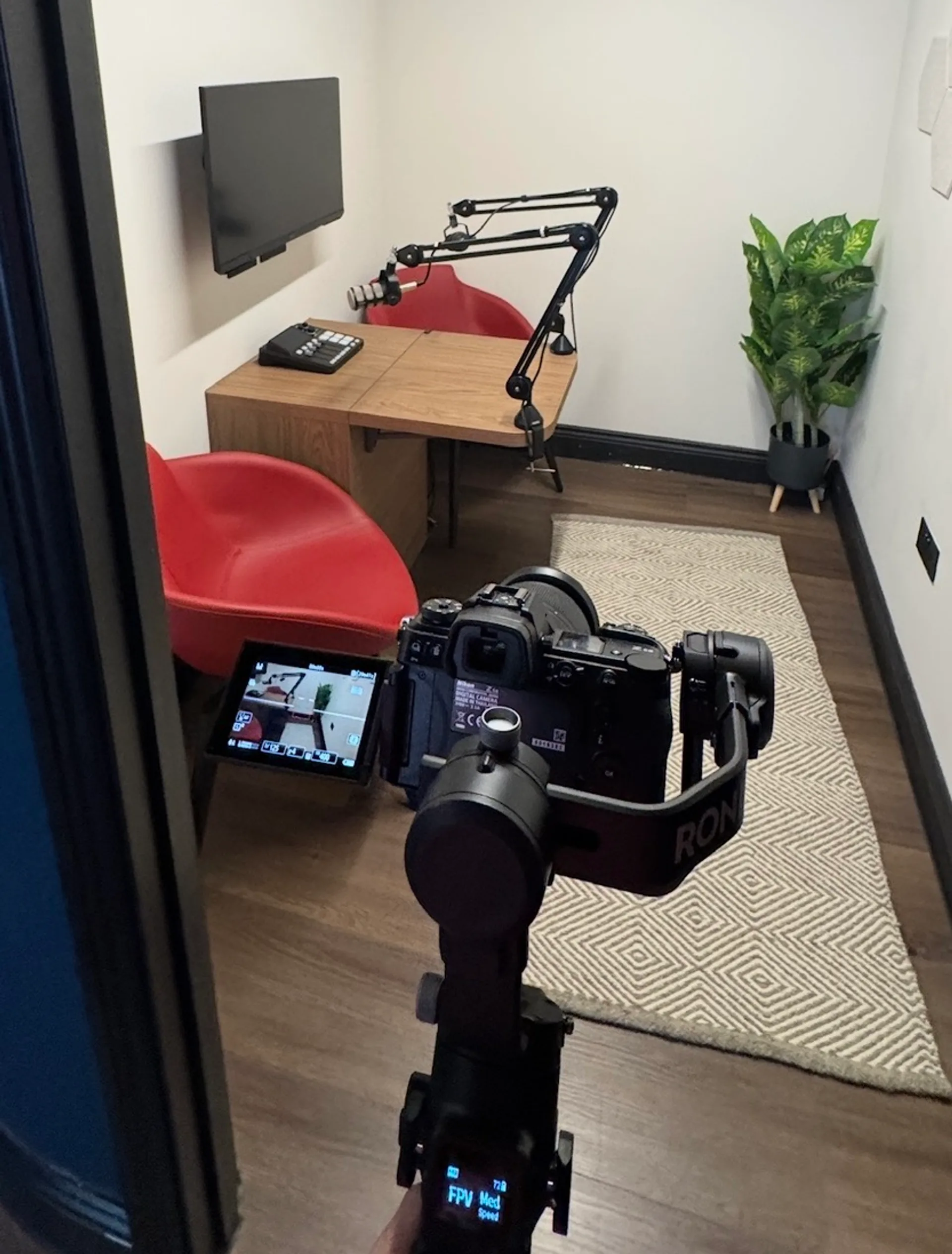 OhBe brand videography and cinema production kit